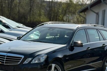 Mercedes-Benz E 220 107.000 km 14.950 &euro; Langerwehe 52379