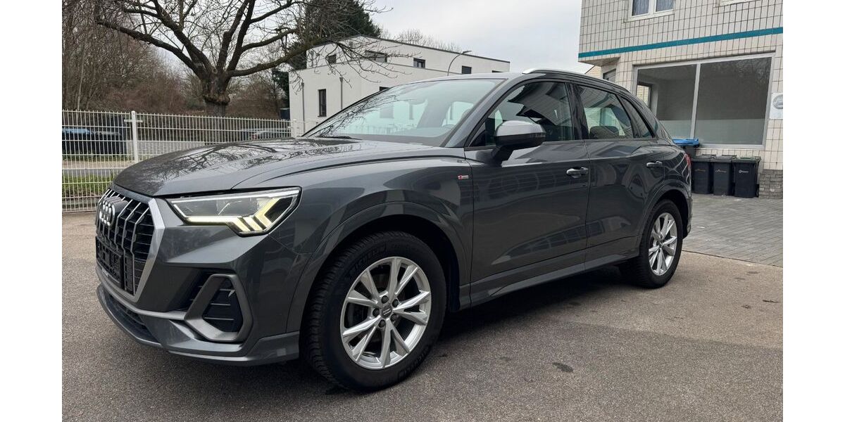 Audi Q3 158.000 km 22.990 &euro; Alsdorf 52477