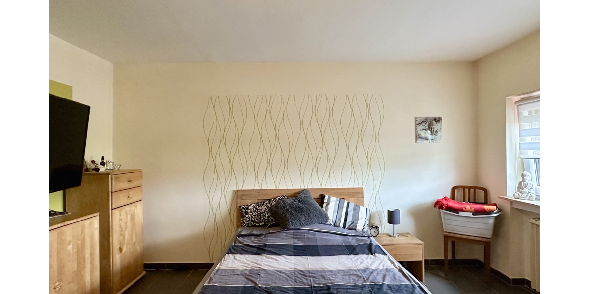 JÄSCHKE - Ihr Platz für Neues – Doppelhaus + Bungalow und großem Grundstück in Traumlage von Breinig - Zweifamilienhaus Stolberg (Rheinland) / Breinig Breinig | Angebot:22209491