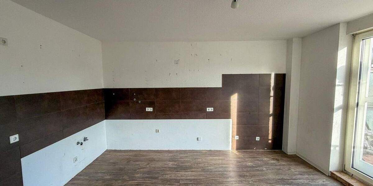 Reihenmittelhaus Stolberg (Rheinland) / Büsbach Büsbach - 7 Zimmer, 173 m&sup2;, 359.000&euro; | Angebot:25686987