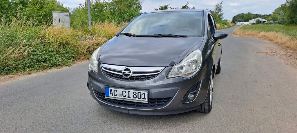 Opel Corsa 173.000 km 2.500 &euro; Langerwehe 52379