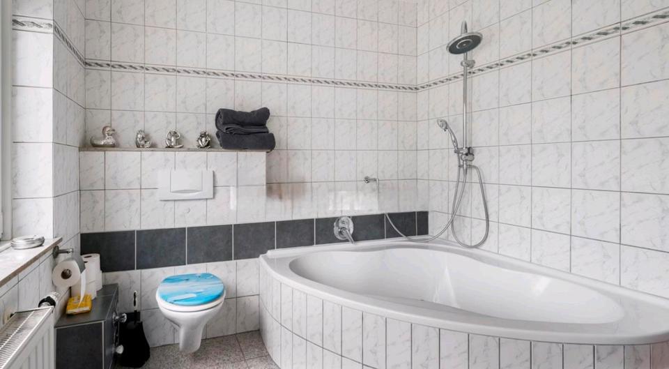 Einfamilienhaus Hückelhoven - 8 Zimmer, 325 m&sup2;, 519.000&euro; | Angebot:27301310