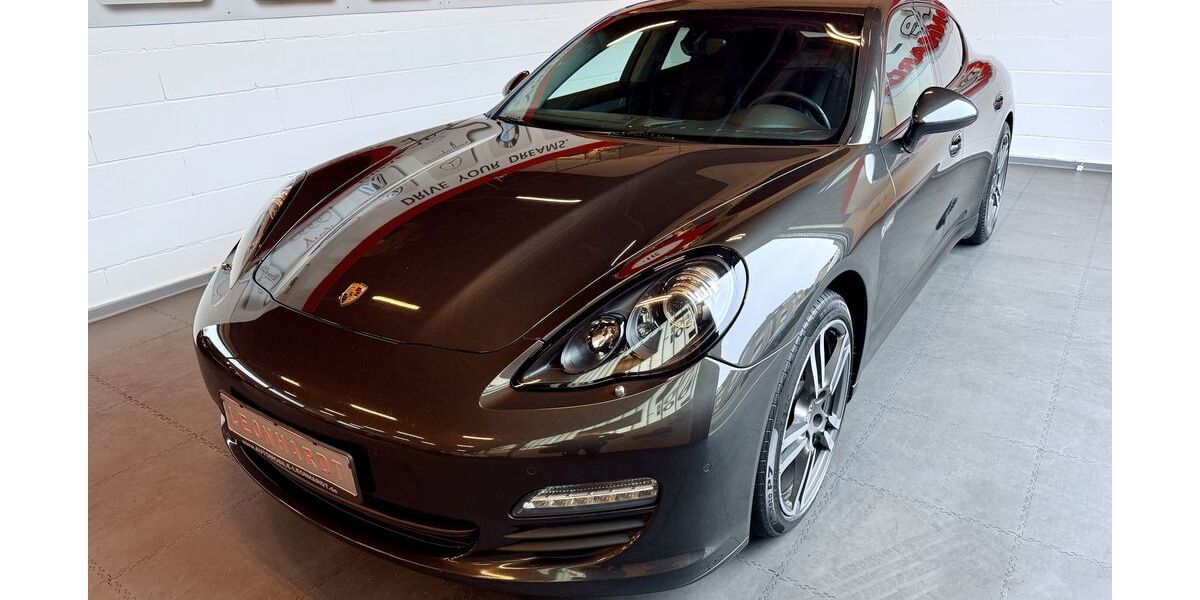 Porsche Panamera 74.990 km 34.490 &euro; Stolberg 52223