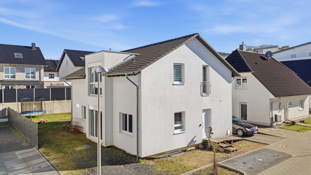 Mit 3D: Neuwertig - Nachhaltig - Stilvoll -Einfamilienhaus mit Platz für Ihre Familie und moderner Technik - Einfamilienhaus Düren Mariaweiler-Hoven | Angebot:25380713