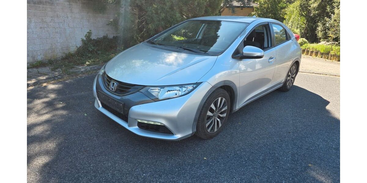Honda Civic 245.000 km 3.390 &euro; Eschweiler 52249