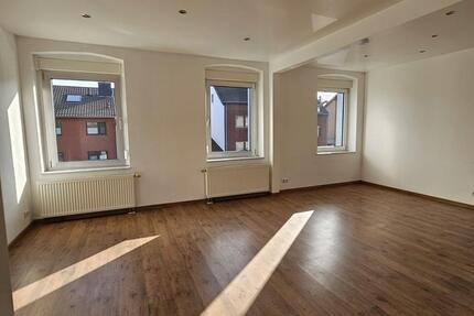 Wohnung Düren Mariaweiler-Hoven - 2.5 Zimmer, 90 m&sup2;, 850&euro; | Angebot:25443963