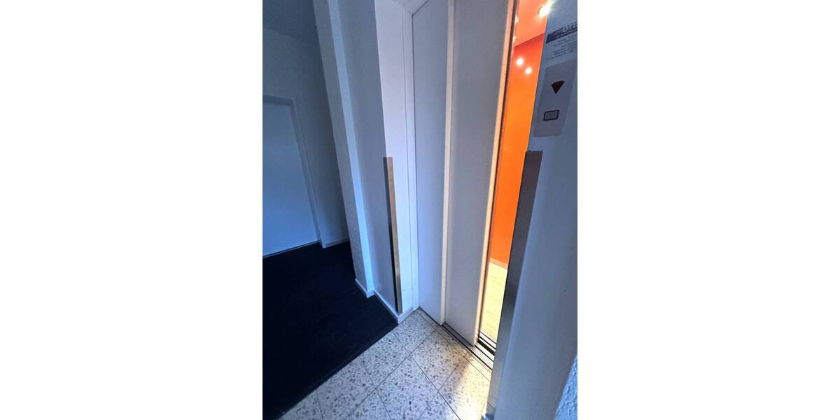 Gewerbeobjekt Düren - 3 Zimmer, 88 m&sup2;, 199.000&euro; | Angebot:25692115