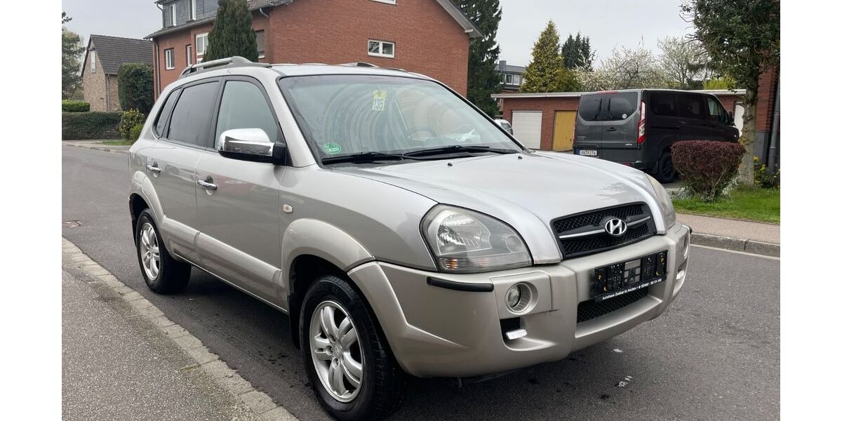 Hyundai TUCSON 200.000 km 3.950 &euro; Stolberg bei Aachen 52222