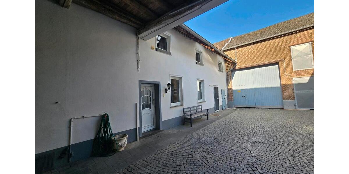 Bauernhaus, Landhaus Übach-Palenberg Palenberg - 2 Zimmer, 145 m&sup2;, 395.000&euro; | Angebot:26692463