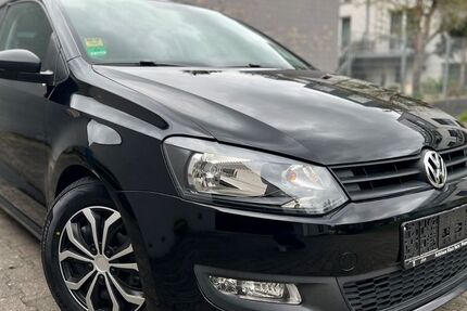 VW Polo 48.700 km 5.800 &euro; Aachen 52078