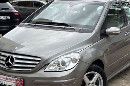 Mercedes-Benz B 180 138.000 km 5.299 &euro; Düren 52353