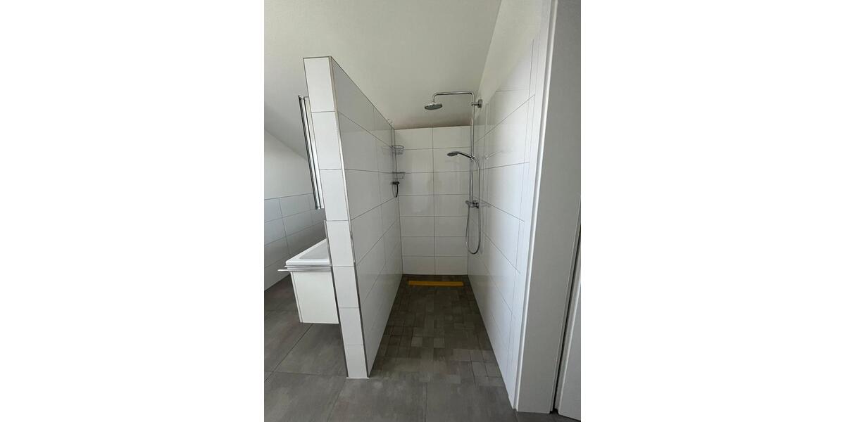 Dachgeschoßwohnung Vettweiß - 3 Zimmer, 84 m&sup2;, 1.086&euro; | Angebot:26609174