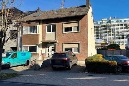 Haus Düren Distelrath - 8 Zimmer, 278 m&sup2;, 628.000&euro; | Angebot:25478760