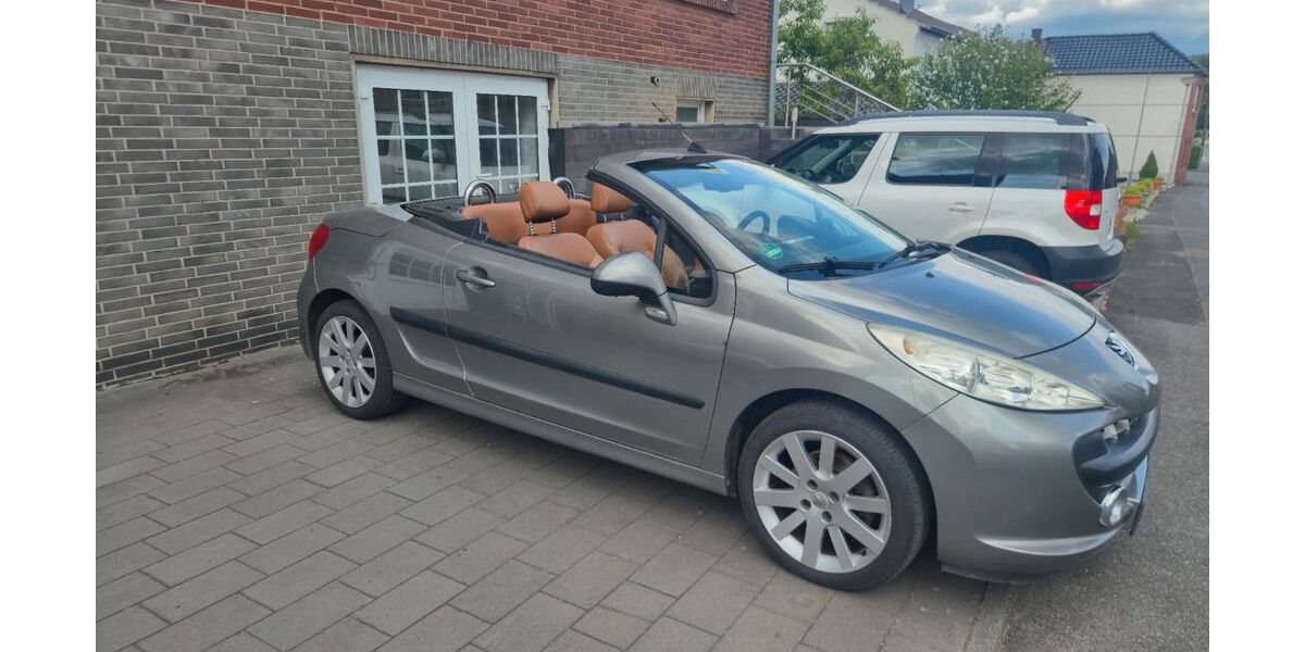 Peugeot 207 121.672 km 3.900 &euro; heinsberg 52525