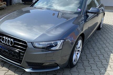 Audi A5 179.000 km 13.700 &euro; Aachen 52070