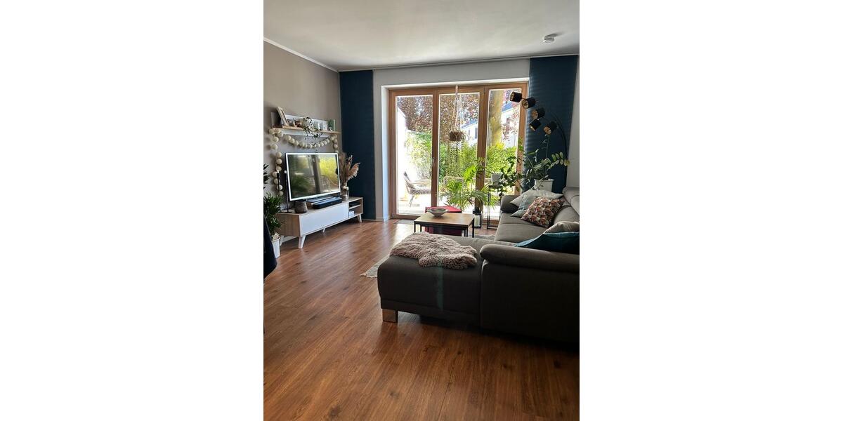 Erdgeschoßwohnung Würselen - 1 Zimmer, 72 m&sup2;, 2.349&euro; | Angebot:26699834