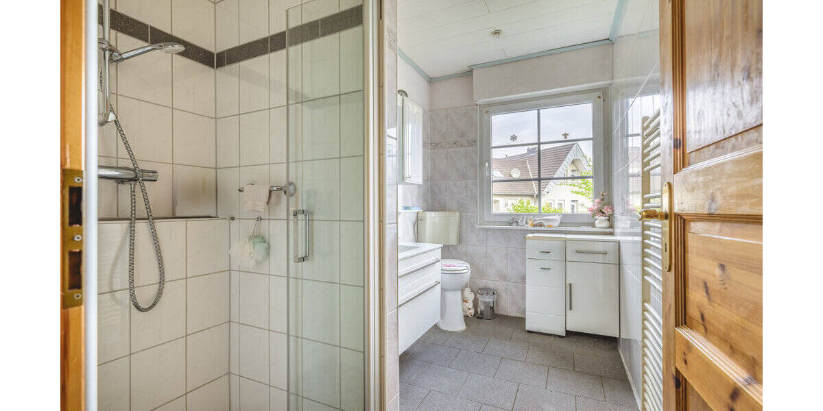 Einfamilienhaus Würselen Broichweiden - 7 Zimmer, 155 m&sup2;, 385.000&euro; | Angebot:26207156