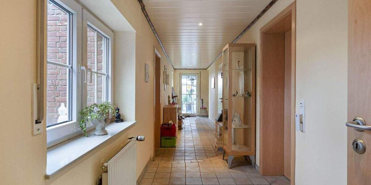 Einfamilienhaus Gangelt / Stahe Stahe - 8 Zimmer, 225 m&sup2;, 325.000&euro; | Angebot:25746547