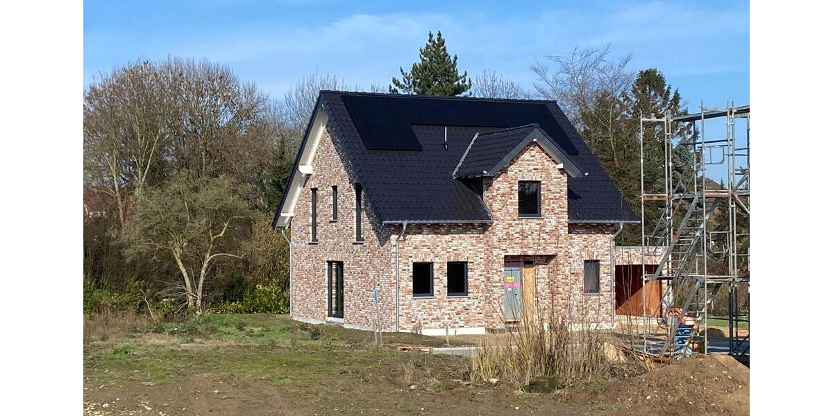 Einfamilienhaus Heinsberg - 5 Zimmer, 151 m&sup2;, 1.950&euro; | Angebot:25392211