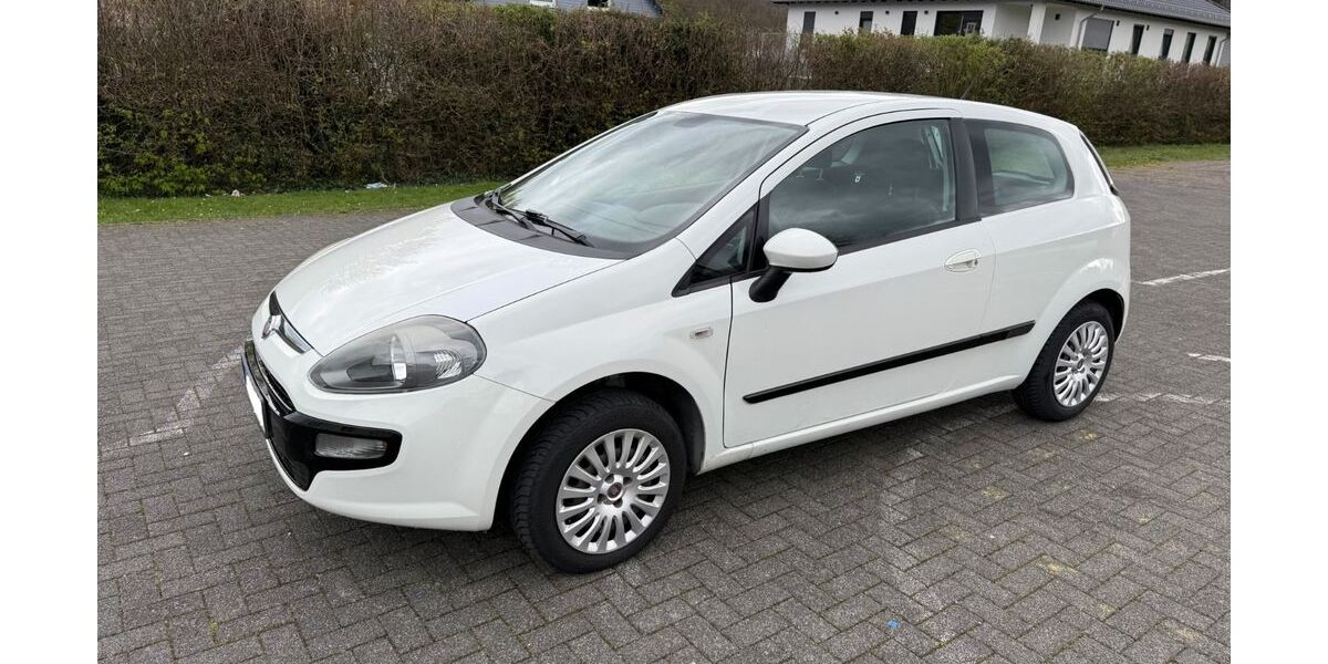 Fiat Punto 92.000 km 3.680 &euro; Heimbach 52396