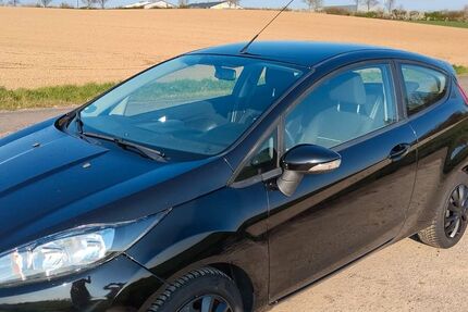 Ford Fiesta 140.000 km 3.200 &euro; Übach-Palenberg 52531