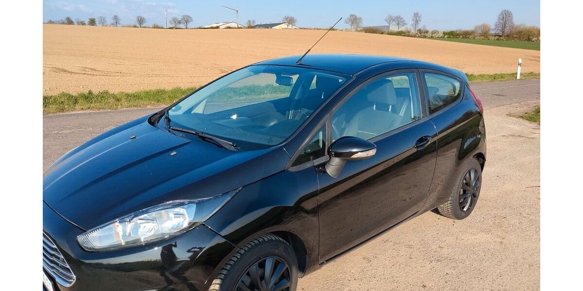 Ford Fiesta 140.000 km 3.200 &euro; Übach-Palenberg 52531