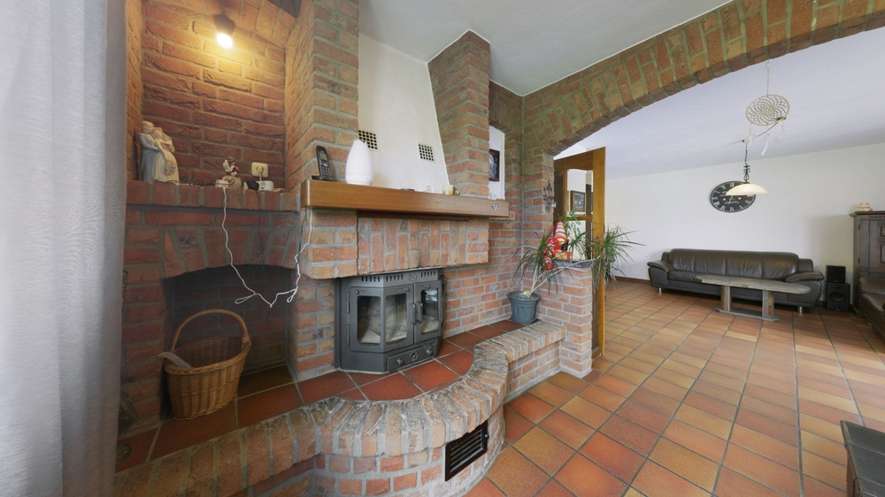 3D: Familienglück in ruhiger Lage - Sehr gepflegtes Einfamilienhaus mit Kamin, Balkon und viel Platz - Reihenendhaus Gangelt | Angebot:26748668