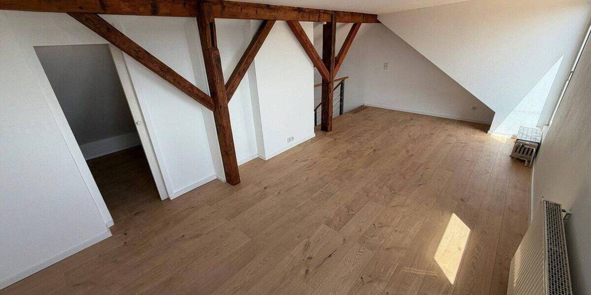 Etagenwohnung Aachen Aachen-Mitte - 3 Zimmer, 90 m&sup2;, 990&euro; | Angebot:26926624