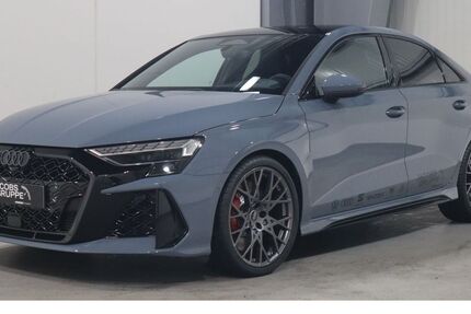 Audi RS3 6.666 km 69.920 &euro; Aachen 52078
