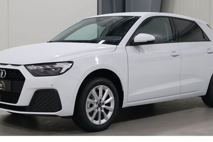 Audi A1 3.333 km 27.210 &euro; Düren 52351