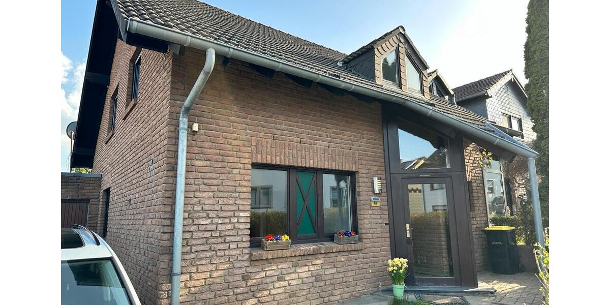 Doppelhaushälfte Langerwehe - 5 Zimmer, 110 m&sup2;, 260.000&euro; | Angebot:26122094