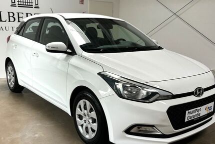 Hyundai i20 98.000 km 7.390 &euro; Düren 52349