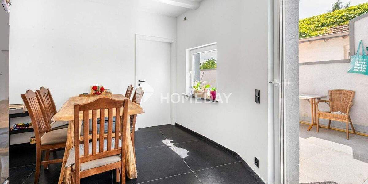 Reihenmittelhaus Würselen - 6 Zimmer, 160 m&sup2;, 399.000&euro; | Angebot:25737605