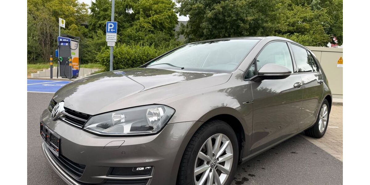 VW Golf 171.000 km 9.900 &euro; Stolberg 52222