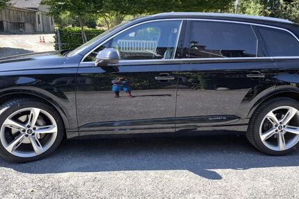 Audi Q7 189.779 km 29.999 &euro; Stolberg 52224