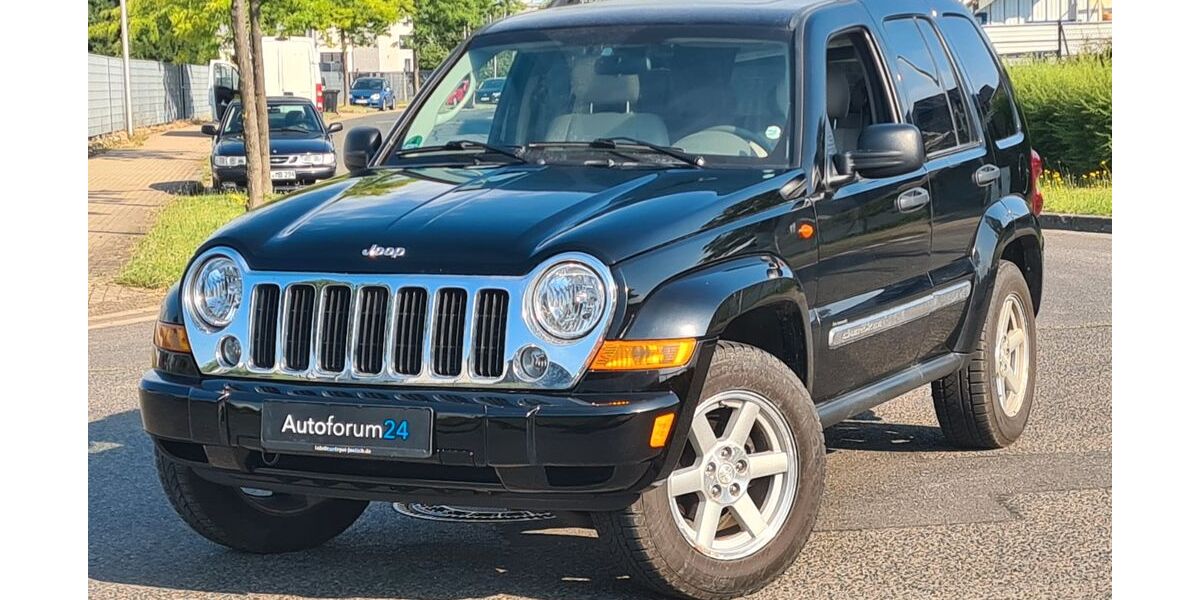 Jeep Cherokee 94.000 km 9.899 &euro; Jülich 52428