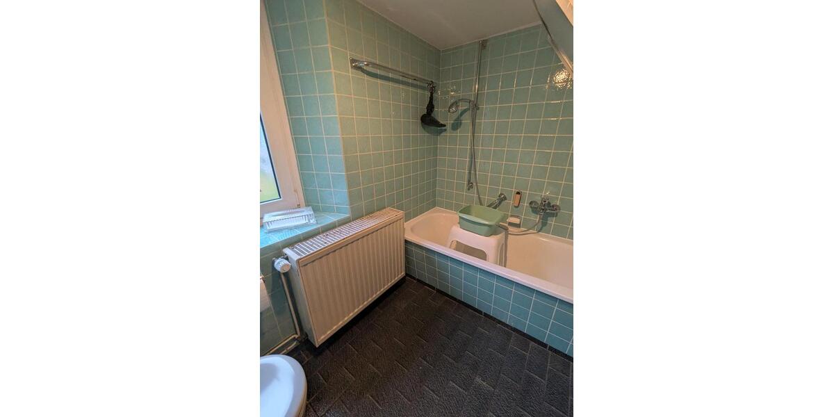 Reihenhaus Jülich - 6 Zimmer, 130 m&sup2;, 230.000&euro; | Angebot:27244453