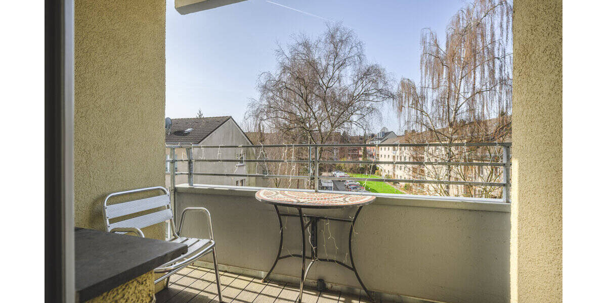 Etagenwohnung Aachen Aachen-Mitte - 3 Zimmer, 85 m&sup2;, 275.000&euro; | Angebot:26192190