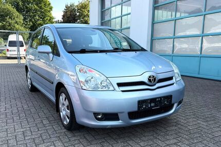 Toyota Corolla Verso 99.543 km 4.990 &euro; Düren 52349