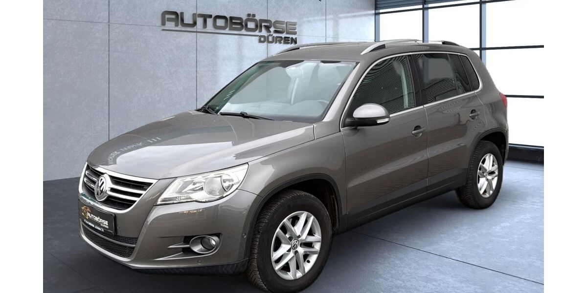 VW Tiguan 138.246 km 8.900 &euro; Düren 52349