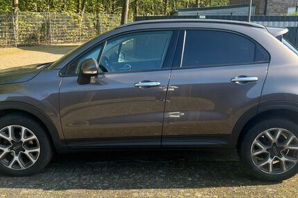 Fiat 500X 88.836 km 9.500 &euro; Aachen 52066