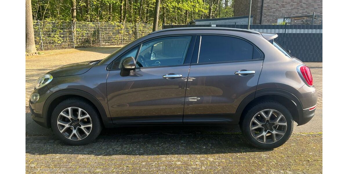 Fiat 500X 88.836 km 9.500 &euro; Aachen 52066