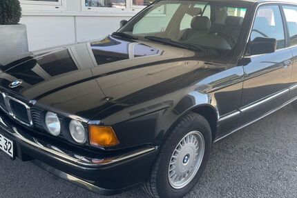 BMW 730 284.000 km 13.900 &euro; Aachen 52068