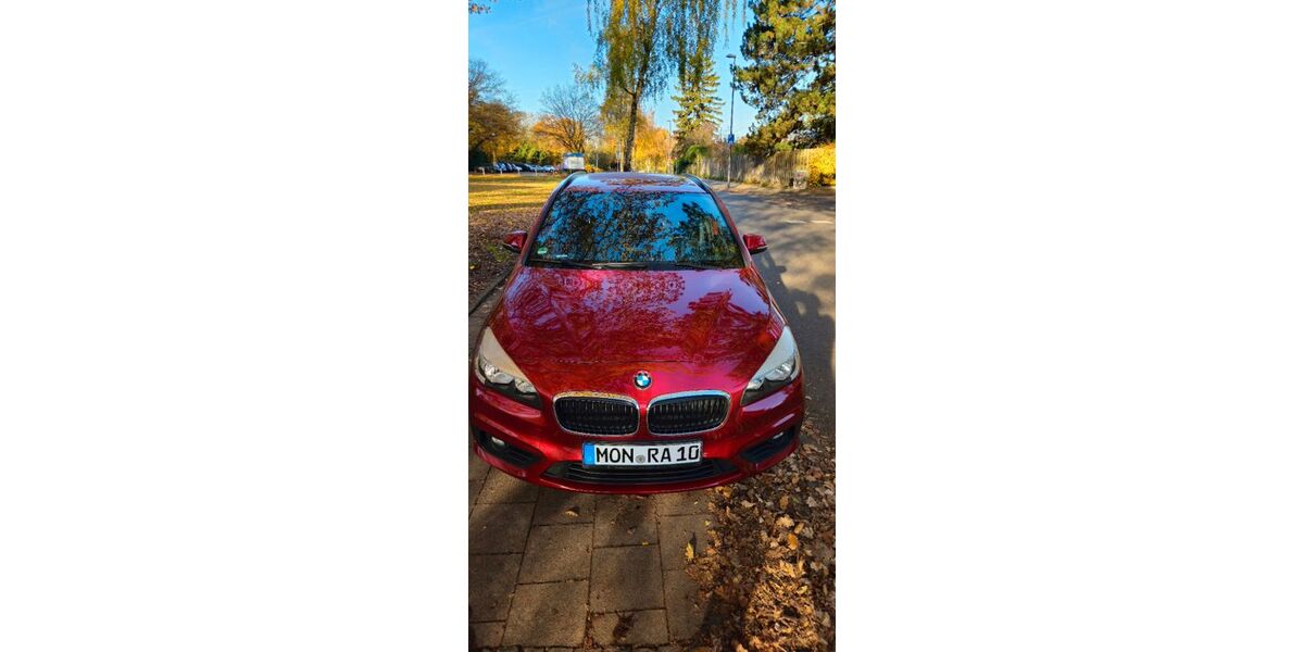 BMW 218 Active Tourer 176.800 km 6.900 &euro; Aachen 52078