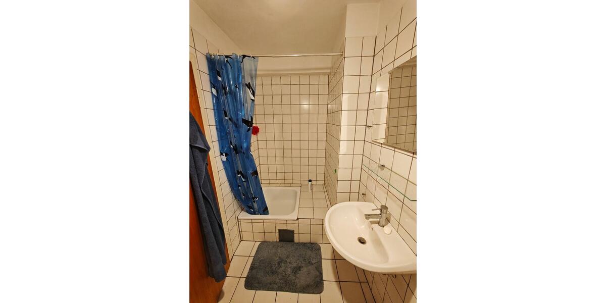Etagenwohnung Aachen Aachen-Mitte - 3 Zimmer, 68 m&sup2;, 700&euro; | Angebot:25784095