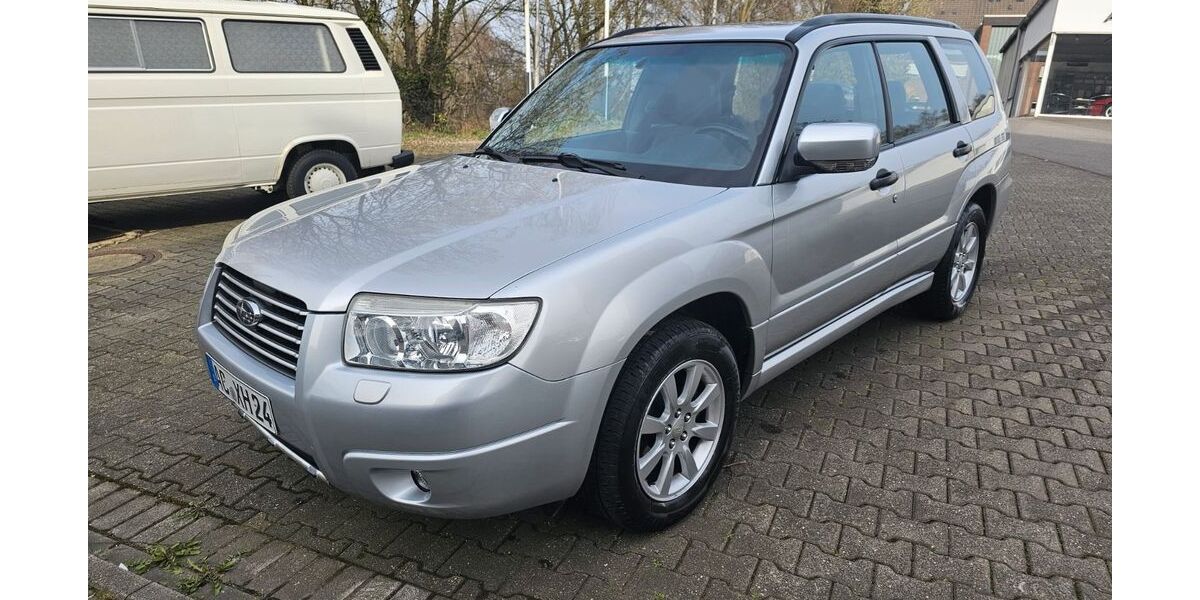 Subaru Forester 122.000 km 9.900 &euro; Stolberg 52223