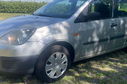 Ford Fiesta 172.658 km 1.950 &euro; Würselen 52146