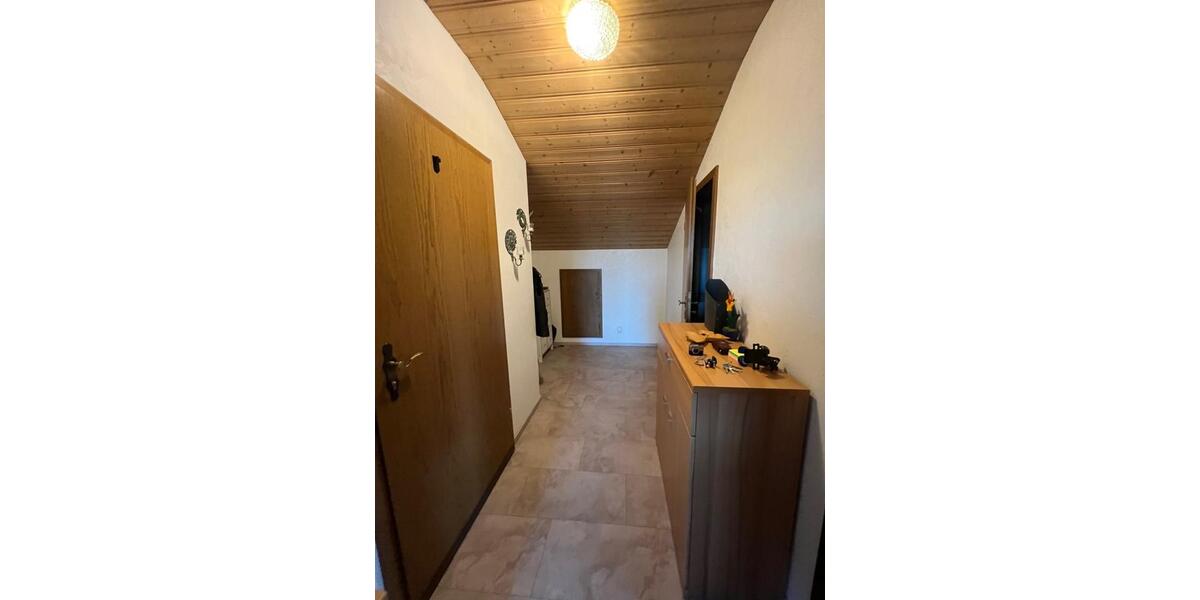 Dachgeschoßwohnung Linnich - 1 Zimmer, 55 m&sup2;, 410&euro; | Angebot:26022959