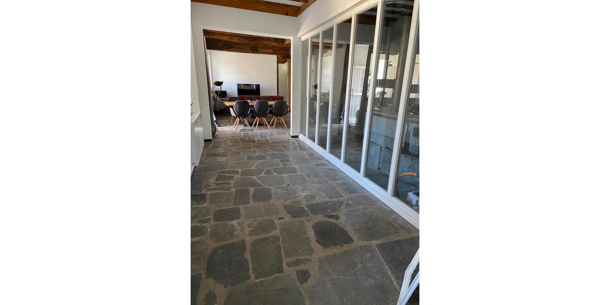 Etagenwohnung Eschweiler - 3 Zimmer, 130 m&sup2;, 2.000&euro; | Angebot:25995504