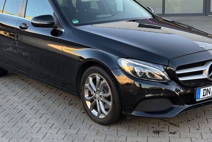 Mercedes-Benz C 200 263.000 km 8.950 &euro; Düren 52349